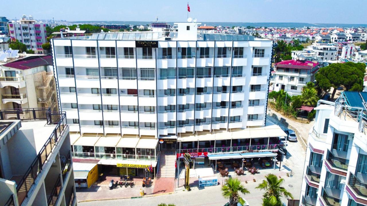 Hotel First Class Didim Exteriér fotografie