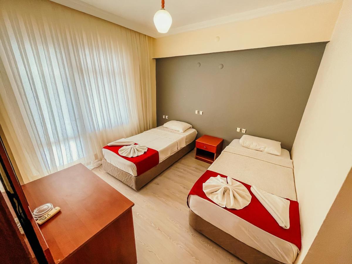 Hotel First Class Didim Exteriér fotografie