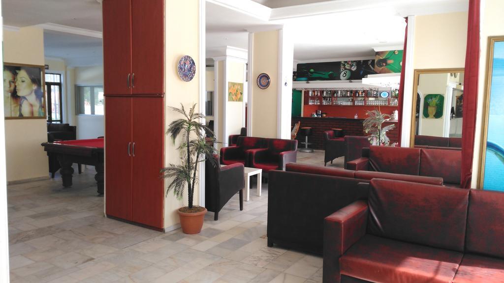 Hotel First Class Didim Exteriér fotografie