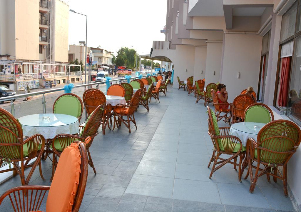 Hotel First Class Didim Exteriér fotografie