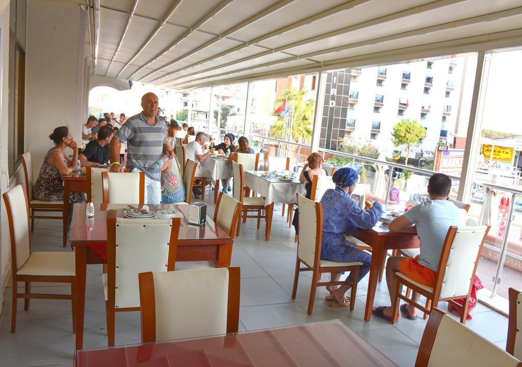 Hotel First Class Didim Exteriér fotografie