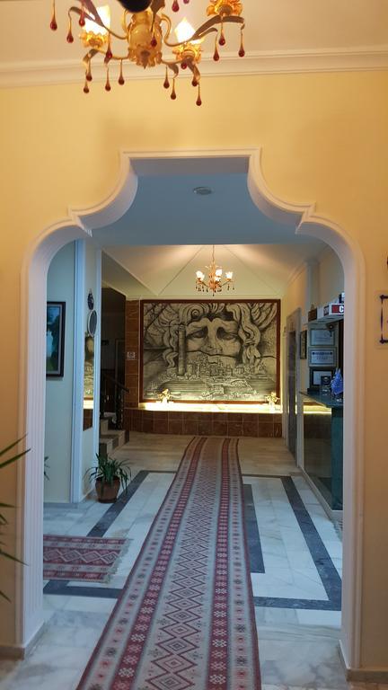 Hotel First Class Didim Exteriér fotografie